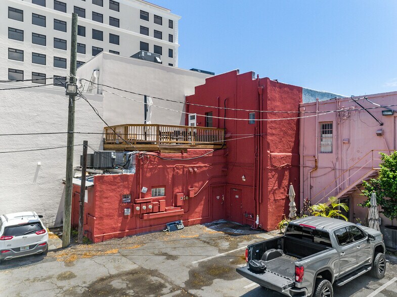 More Photos Of 333 Clematis St, West Palm Beach Storefront Retail Office For Lease