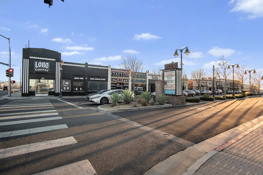 More Photos Of 500-510 W Lancaster Blvd, Lancaster Storefront For Sale