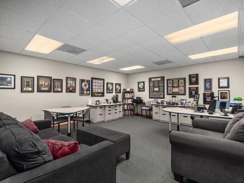 More Photos Of 50 Fisk Dr, Arden Office For Sale