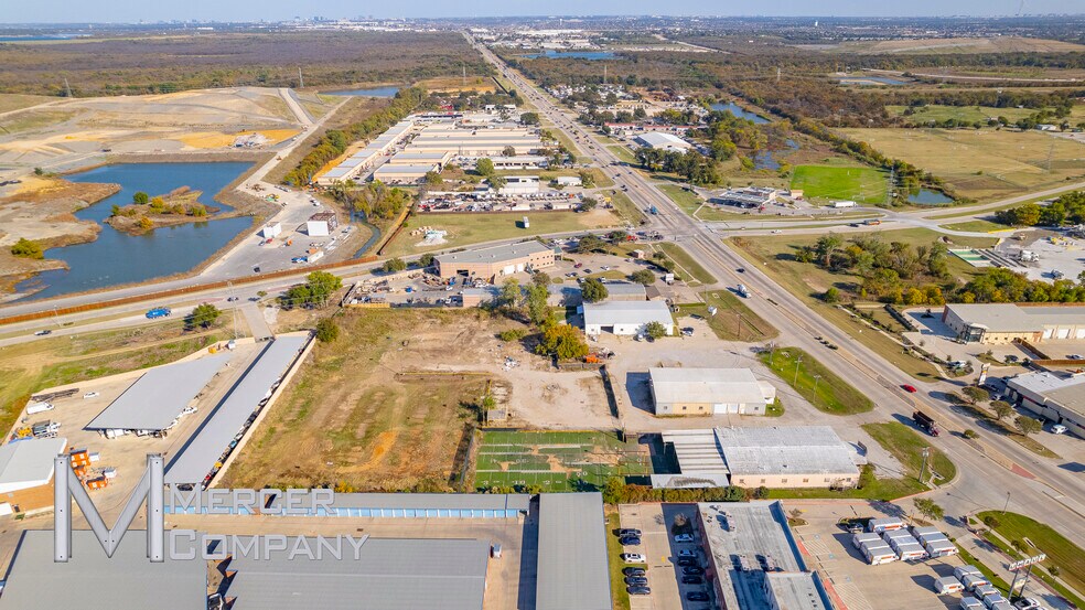 More Photos Of 825-831 E State Highway 121, Lewisville Warehouse For Sale