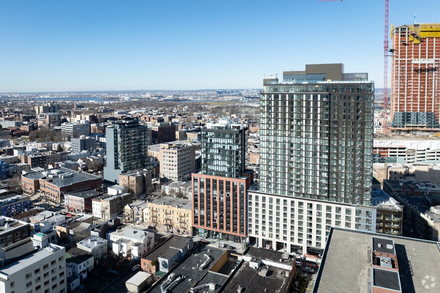 More Photos Of 413 Summit Ave, Jersey City Apartments For Sale