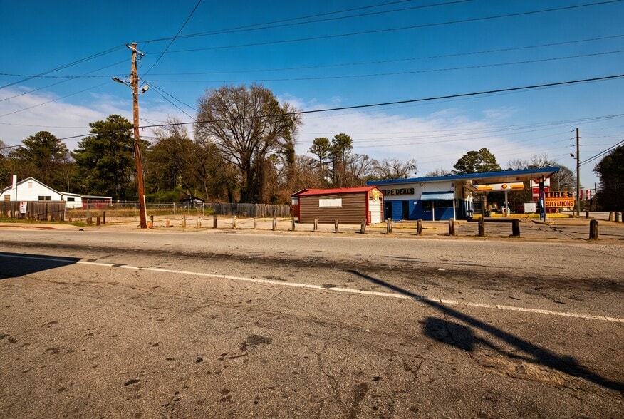 More Photos Of 3545 Roosevelt Hwy, Atlanta Auto Dealership For Sale