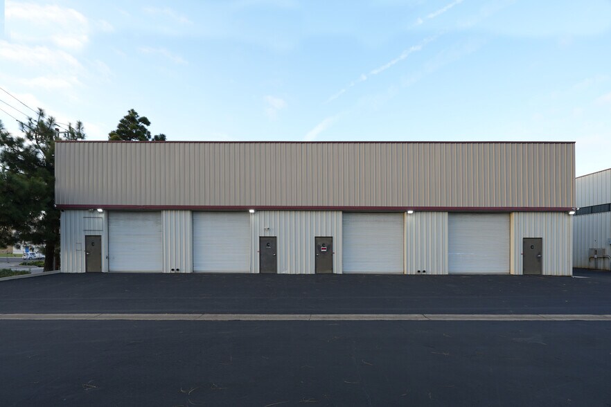 More Photos Of 974 Griffin St, Grover Beach Warehouse For Lease
