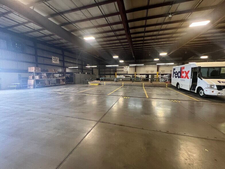 More Photos Of 3017 W 17th St, Erie Warehouse For Sale