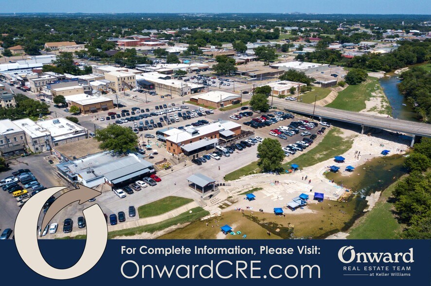 More Photos Of 219 S East St, Belton Freestanding For Lease