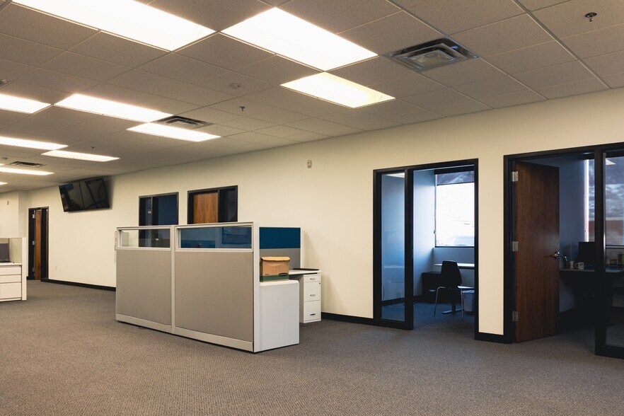 More Photos Of 1148 W Legacy Crossing Blvd, Centerville Office For Lease