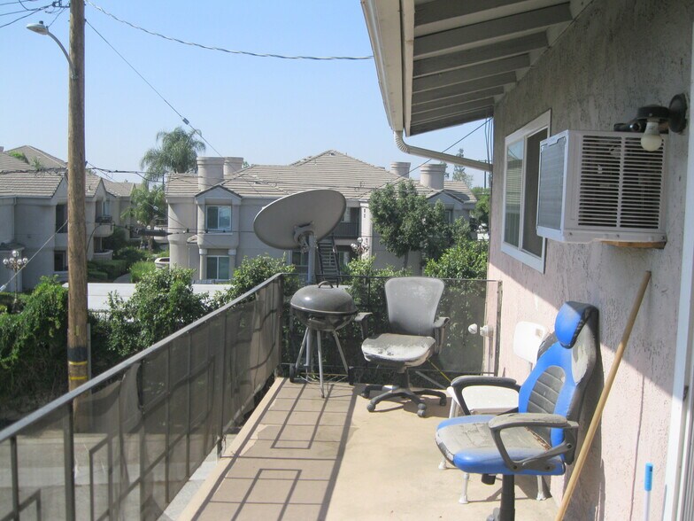 More Photos Of 173 W Cascade Dr, Rialto Manufactured Housing Mobile Home Park For Sale