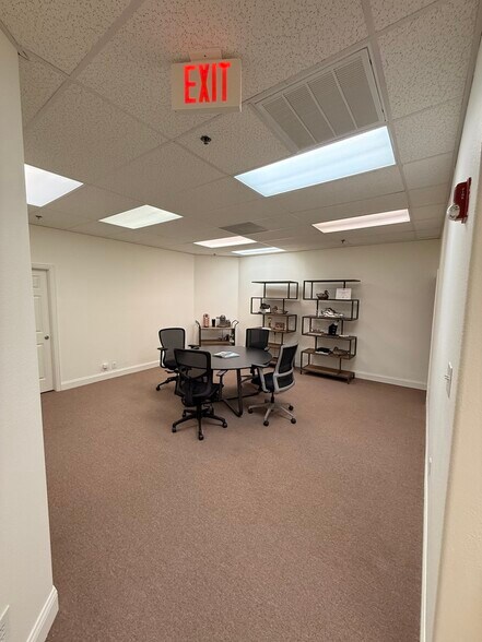 More Photos Of 739 Justin Rd, Rockwall Office For Lease