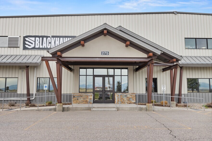 More Photos Of 275 Manhattan South Rd, Manhattan Warehouse For Sale