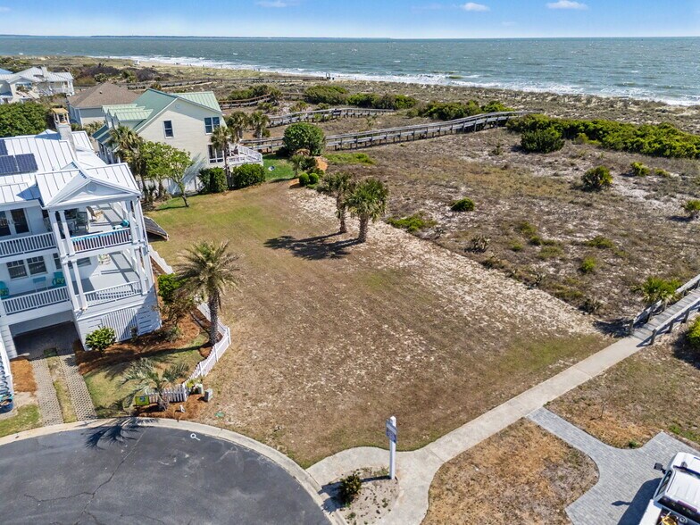 More Photos Of 8 Sandlewood Ct, Tybee Island Specialty For Sale