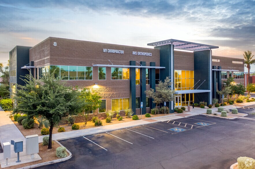 More Photos Of 4550 E Bell Rd, Phoenix Medical For Lease