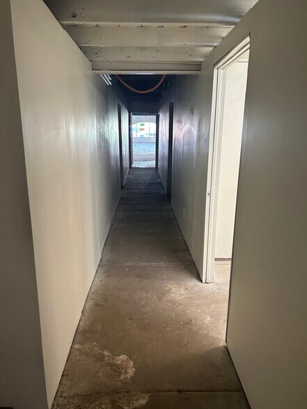 More Photos Of 113 N Main St, Coalgate Storefront Retail Office For Sale