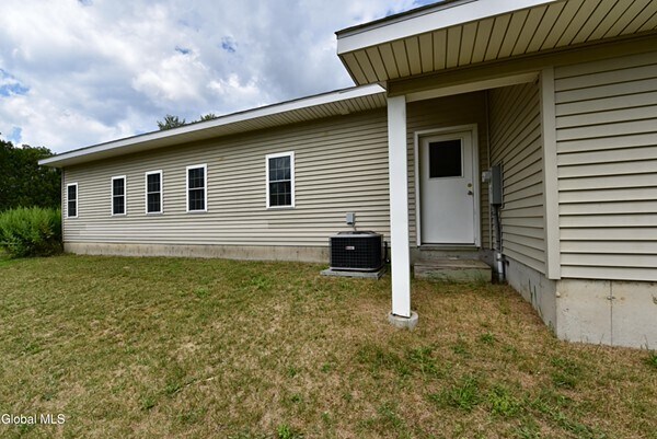 More Photos Of 410 Ridge Rd, Broadalbin Freestanding For Sale