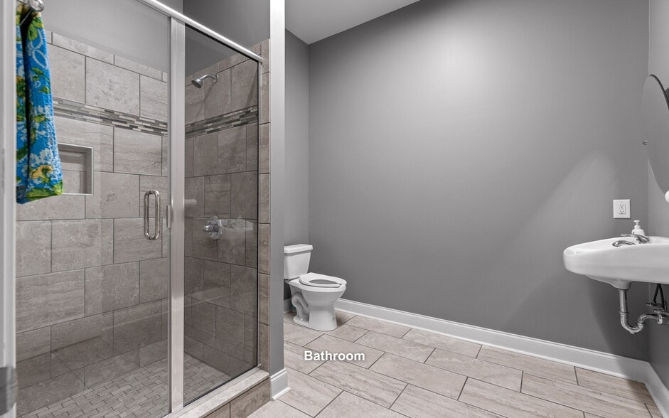 More Photos Of 1401 Spring Place Rd SE, Cleveland Office Residential For Sale