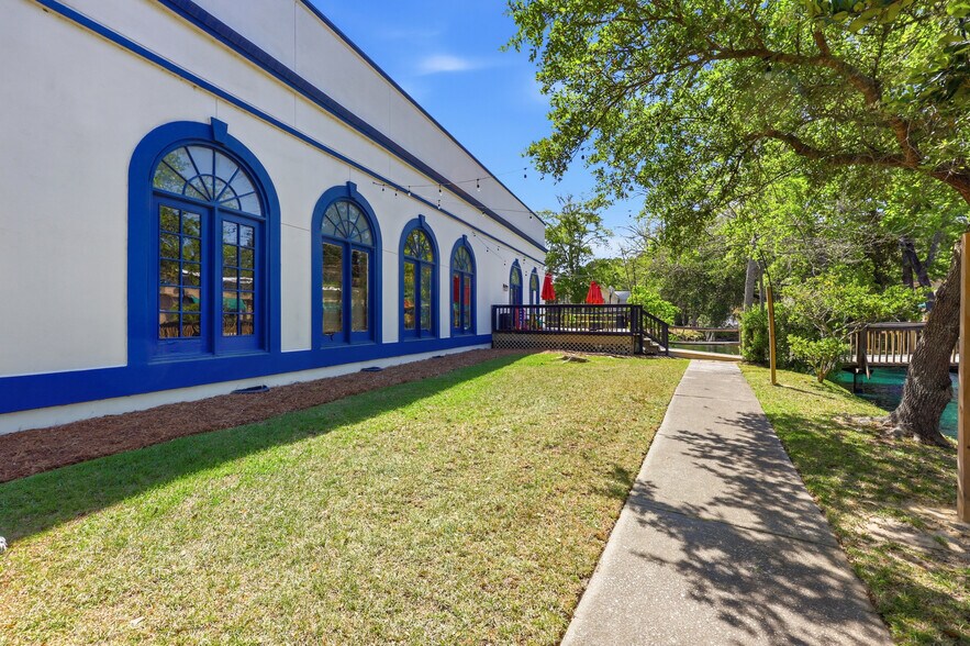 More Photos Of 14319 Ocean Hwy, Pawleys Island General Retail For Sale