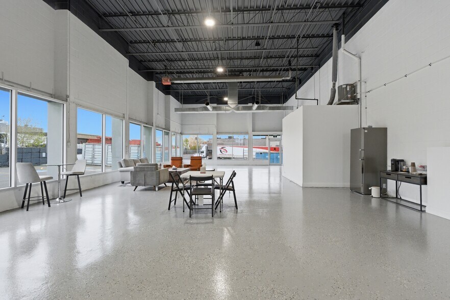 More Photos Of 397 Humberline Dr, Toronto Warehouse For Sale