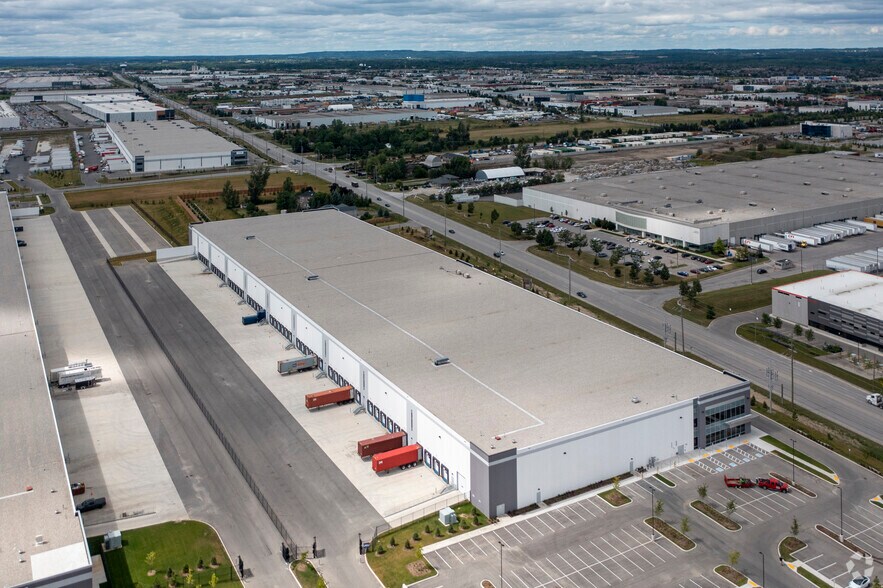 More Photos Of 12366 Coleraine Dr, Caledon Warehouse For Lease