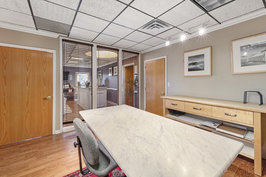 More Photos Of 188 E Bergen Pl, Red Bank Office For Sale