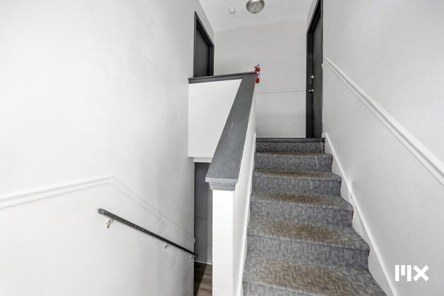 More Photos Of 118-130 S Clarendon St, Kalamazoo Apartments For Sale