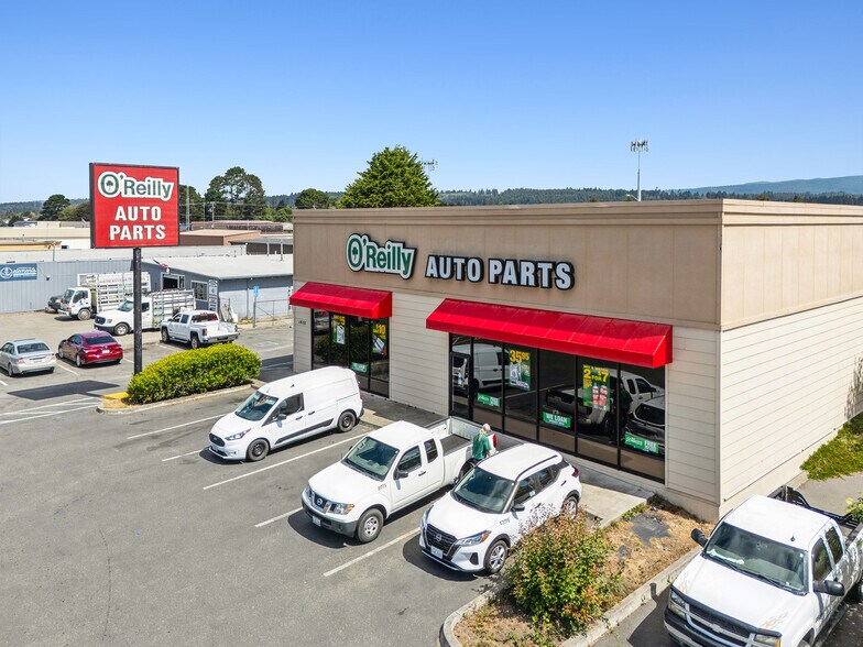 More Photos Of 1605 Central Ave, Mckinleyville Auto Repair For Sale