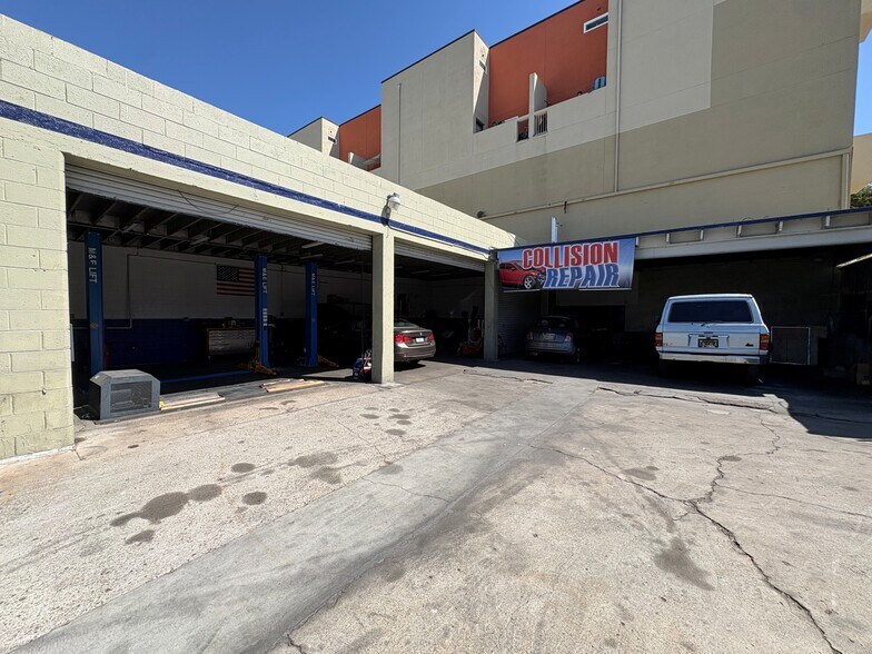 More Photos Of 301 16th St, San Diego Auto Repair For Sale