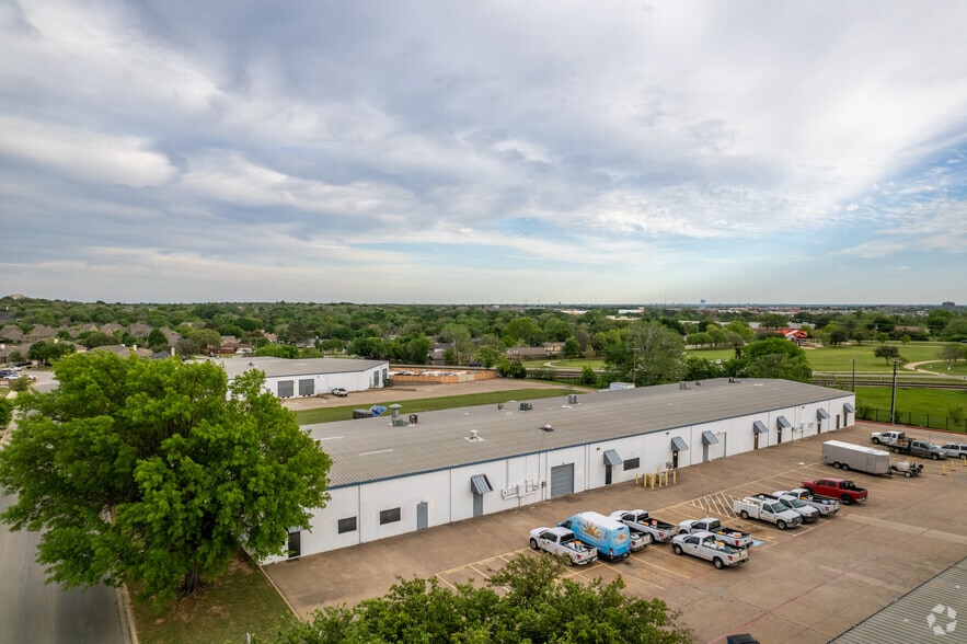 More Photos Of 8212 Northeast Pky, North Richland Hills Unknown For Lease