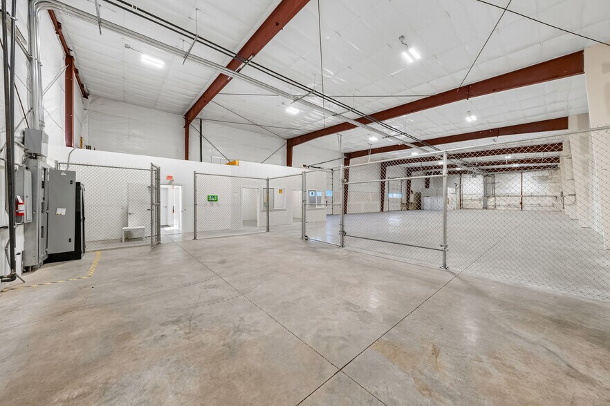 More Photos Of 188 Salmon Way, White City Industrial For Sale