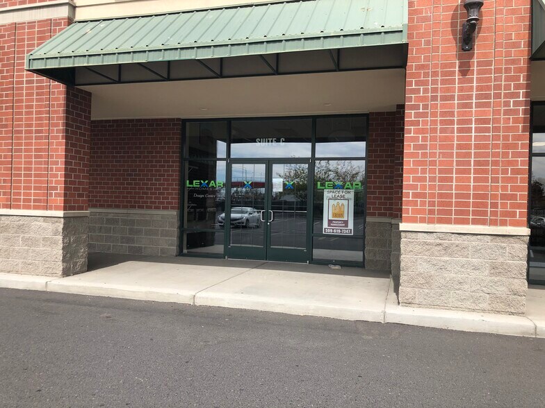 More Photos Of 2707 W Broadway Ave, Moses Lake Storefront For Lease