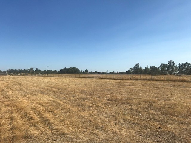 More Photos Of 2484 McGowan Pky, Marysville Land For Sale