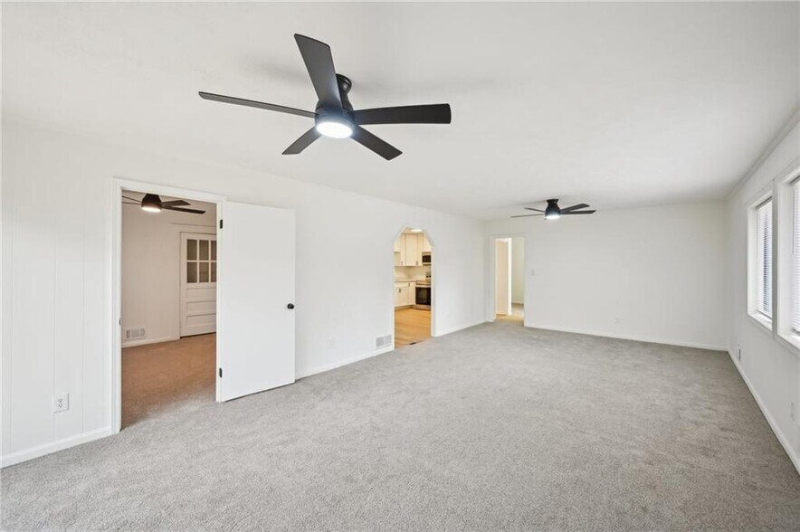 More Photos Of 4421 Lee Rd, Snellville Apartments For Sale