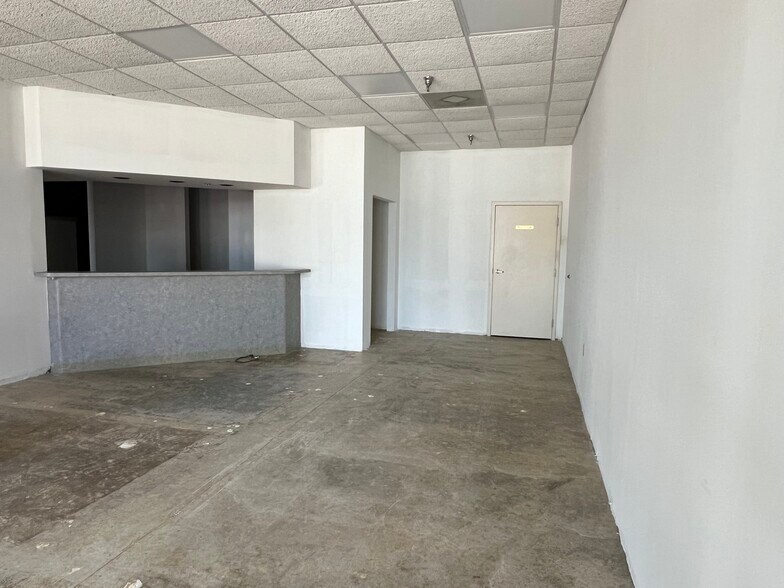 More Photos Of 1800 S Main St, McAllen Unknown For Lease