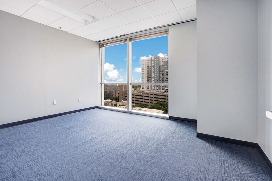 More Photos Of 121-189 S Orange Ave, Orlando Office Residential For Sale