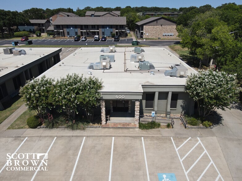 More Photos Of 400 S Carroll Blvd, Denton Unknown For Lease