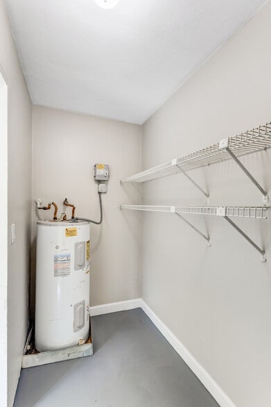 More Photos Of 6240 Rattlesnake Hammock Rd, Naples Apartments For Sale