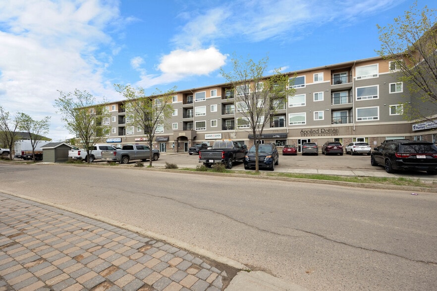 Primary Photo Of 122 Millennium Dr, Fort McMurray Office For Lease