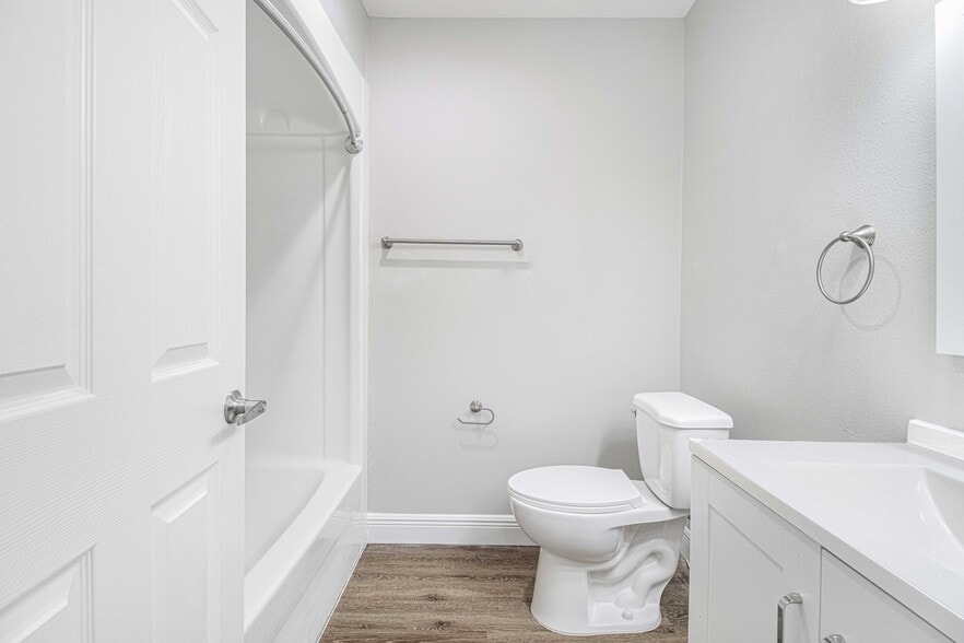 More Photos Of 4151 SE 22nd Ave, Ocala Apartments For Sale