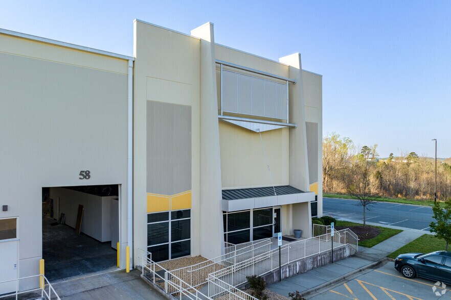 More Photos Of 8475 NW Automation Dr, Concord Warehouse For Lease