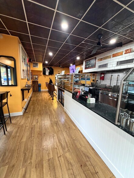 More Photos Of 4201 7th Ave, Brooklyn General Retail For Lease