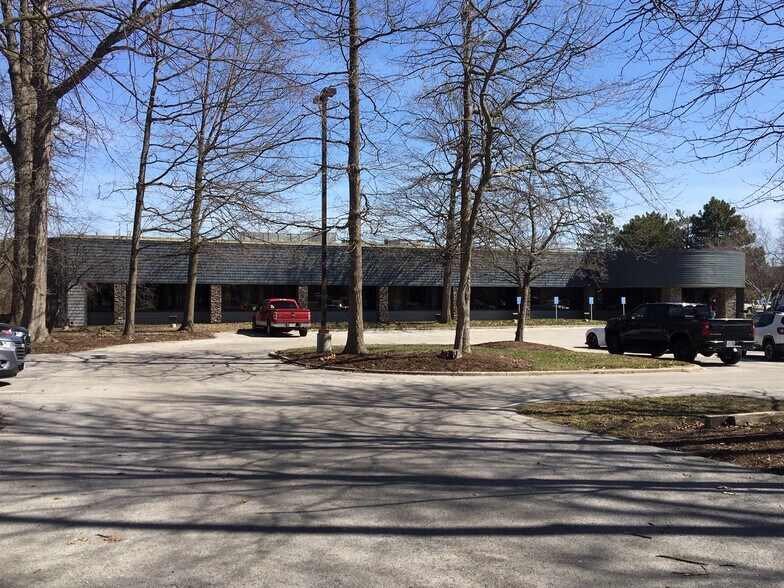 Primary Photo Of 1660 Indian Wood Cir, Maumee Office For Sale