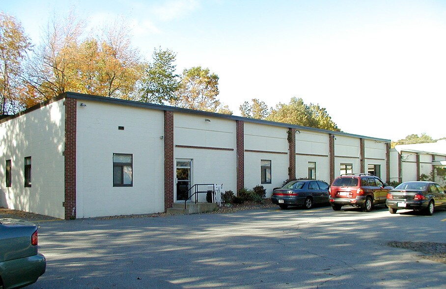 More Photos Of 55-59 Union Ave, Sudbury Flex For Lease