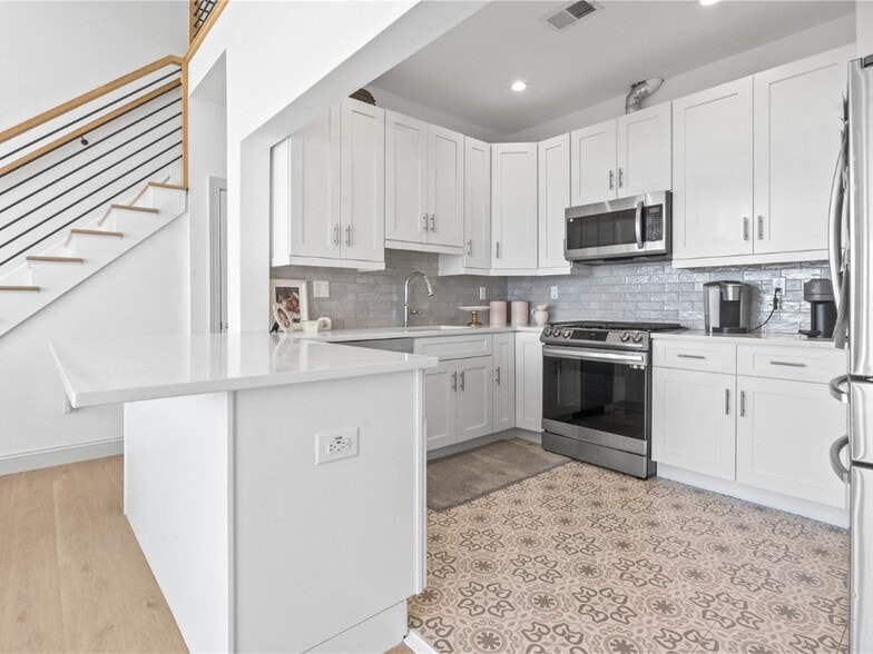More Photos Of 97 Sand Shore Rd, Budd Lake Restaurant For Sale