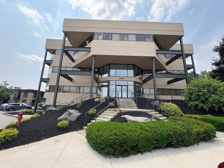 More Photos Of 20397 Route 19 N, Cranberry Township Office For Lease
