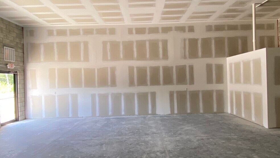 More Photos Of 1101 Reed Canal Rd, Port Orange Industrial For Sale