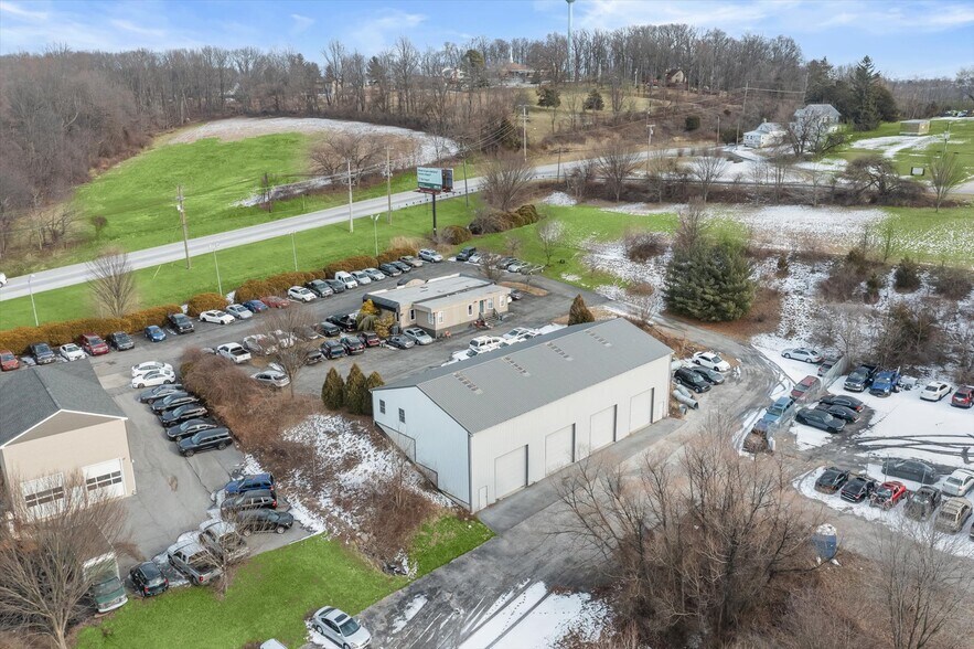 More Photos Of 4028 Hanover Pike, Manchester Auto Repair For Sale