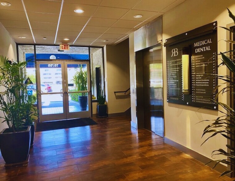 More Photos Of 16766 Bernardo Center Dr, San Diego Medical For Sale