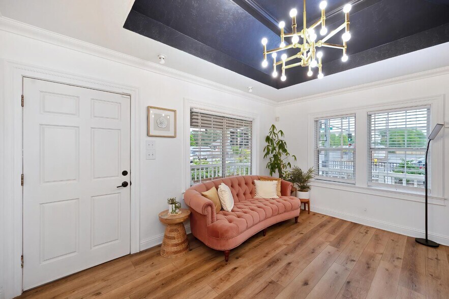 More Photos Of 512 Riley St, Folsom Office For Sale