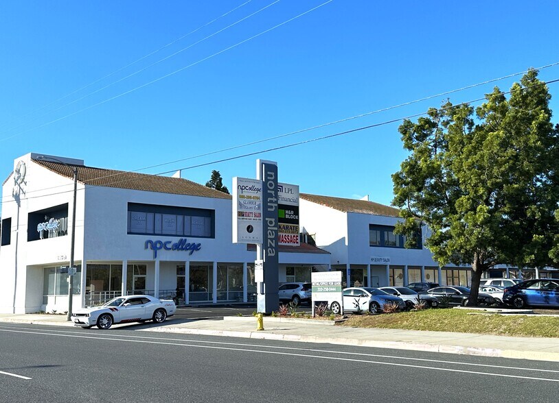More Photos Of 4105-4129 South St, Lakewood Unknown For Lease