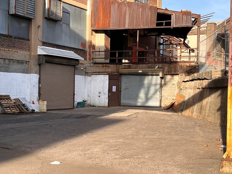 More Photos Of 3525 Amber St, Philadelphia Warehouse For Lease