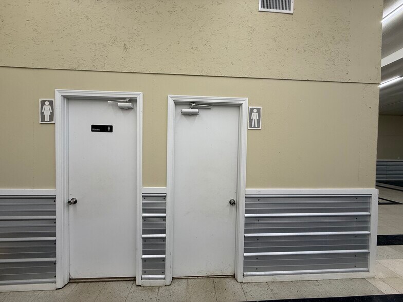 More Photos Of 94 Old Douglas Rd, Hazlehurst Lodge Meeting Hall For Sale