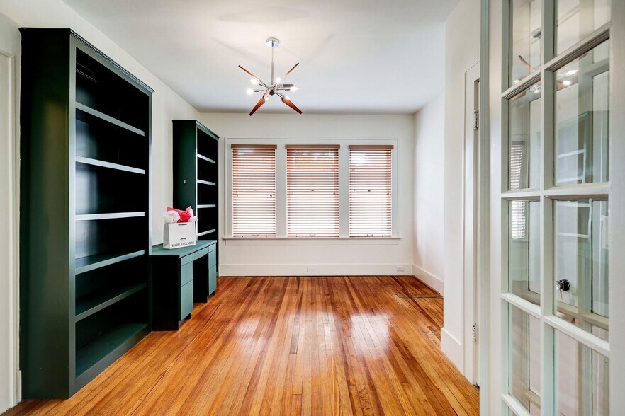 More Photos Of 414 Branard St, Houston Medical For Sale